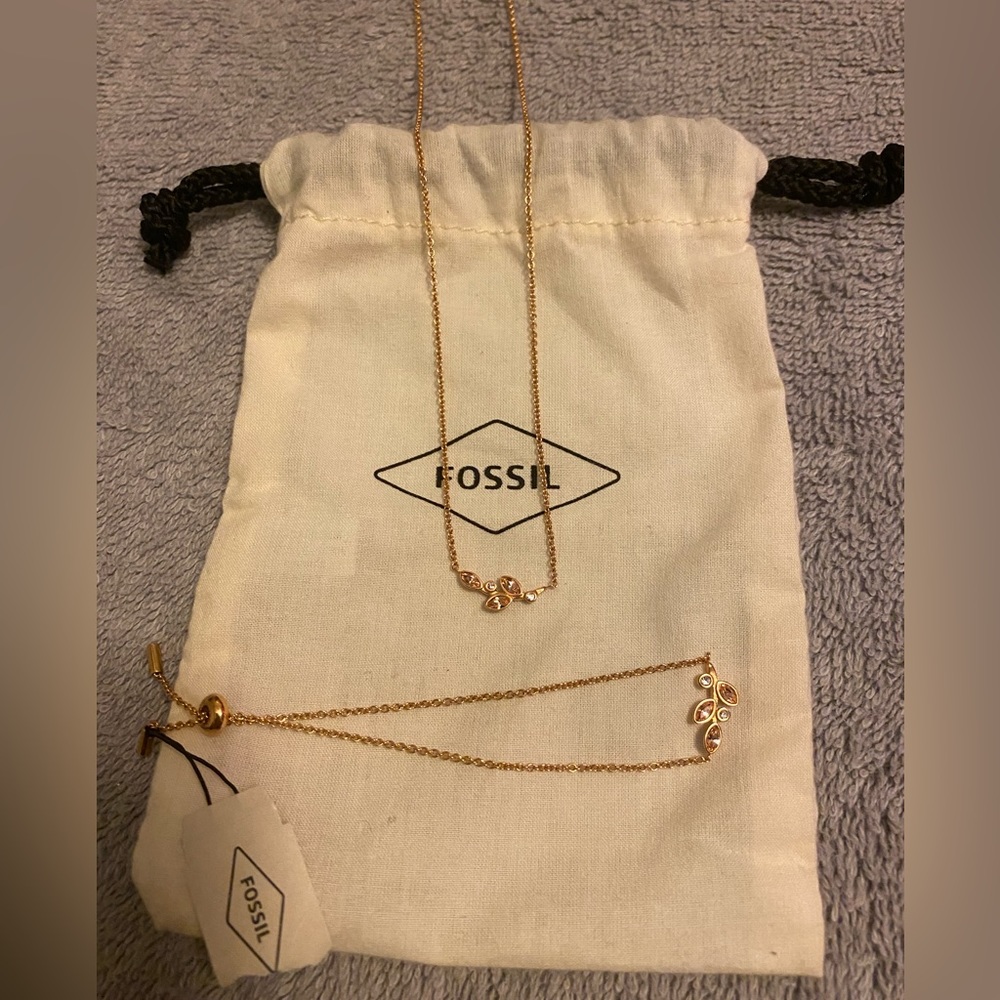 Fossil matching necklace and bracelet